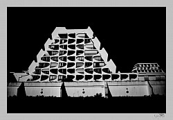 La grande motte architecture